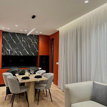 Incasso City Center Apartment Tirana Eksteriør billede