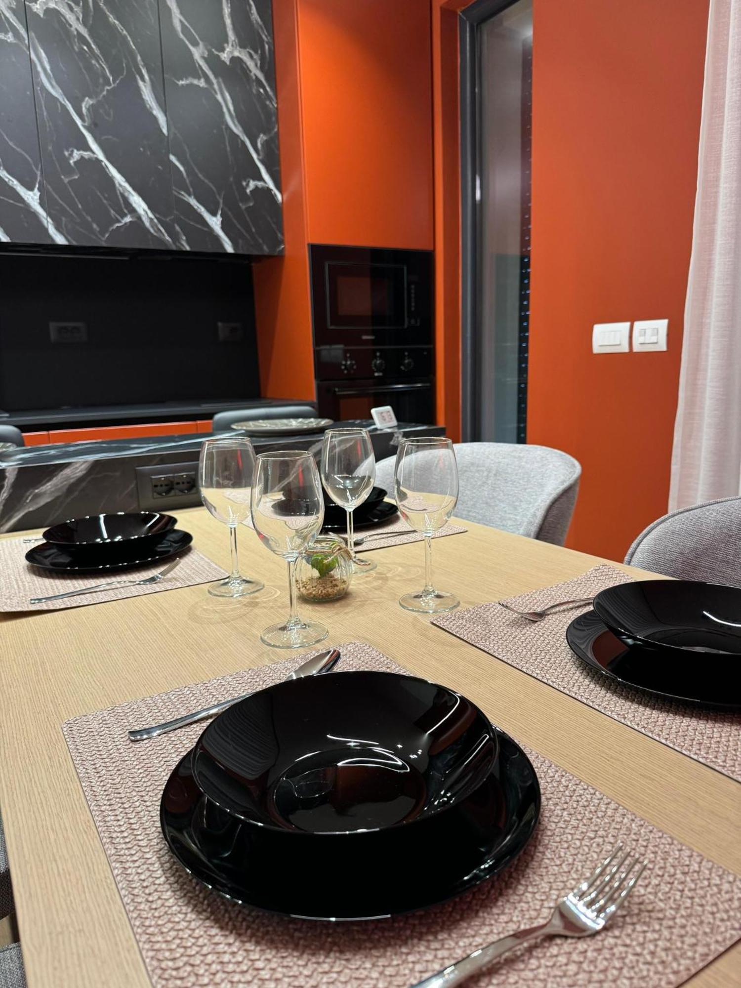 Incasso City Center Apartment Tirana Eksteriør billede