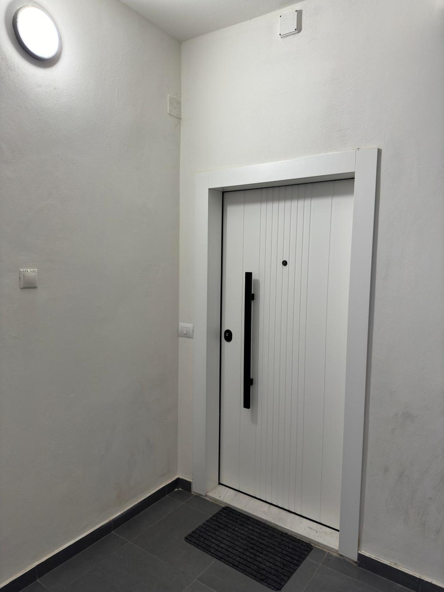 Incasso City Center Apartment Tirana Eksteriør billede