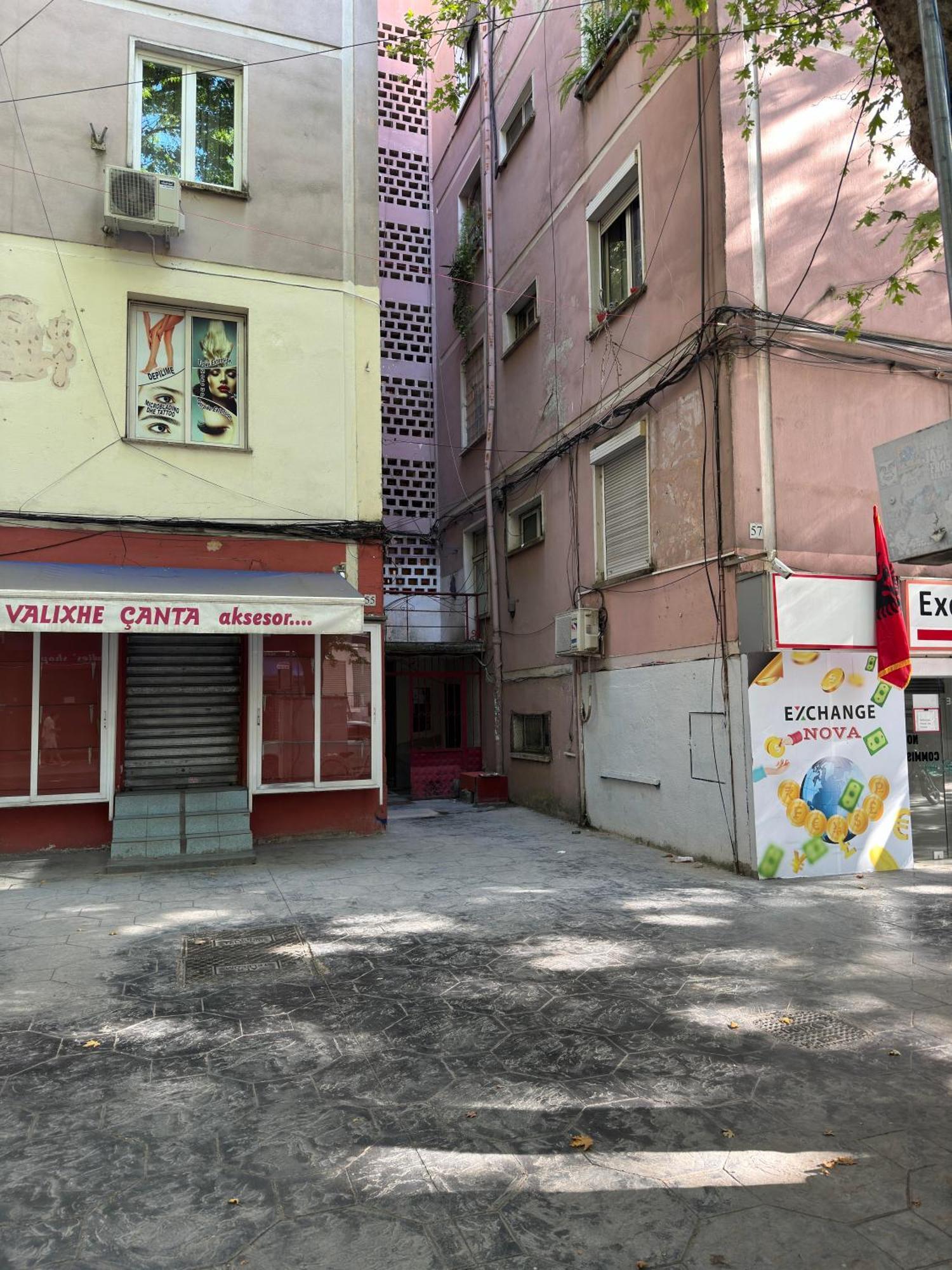 Incasso City Center Apartment Tirana Eksteriør billede